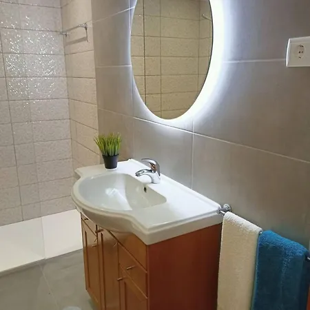 Modern In 80 M² Free Wifi Torreira