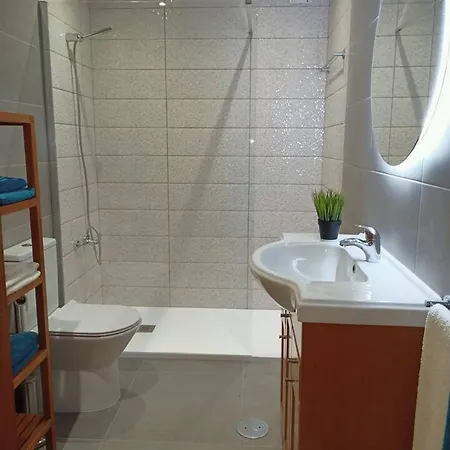 Modern In 80 M² Free Wifi Apartment Torreira