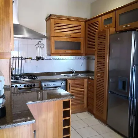Apartment Modern In 80 M² Free Wifi *